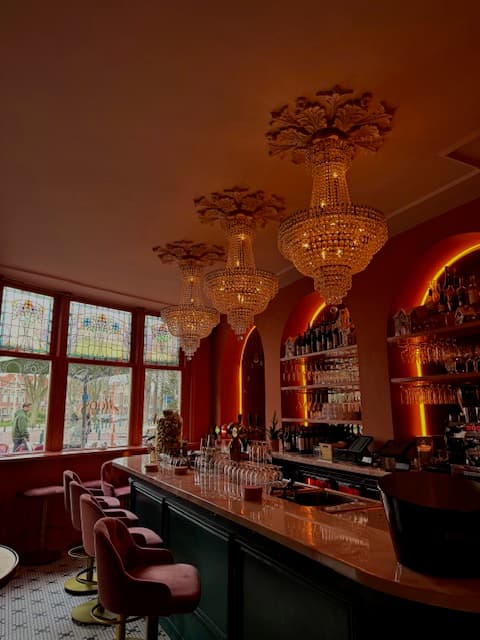 Restobar Moos, Den Haag